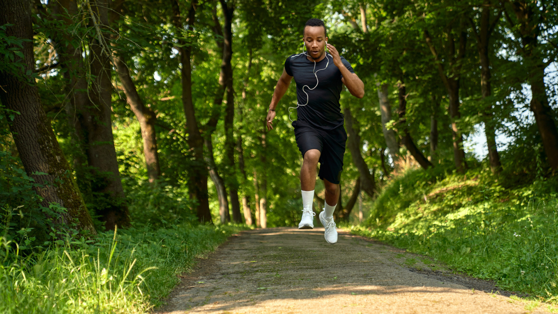 Optimisez vos performances sportives grâce aux manchons de compression